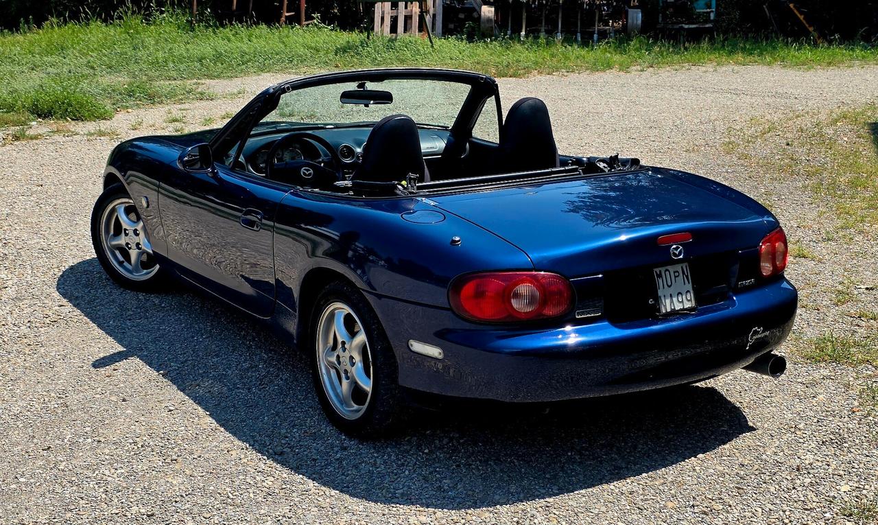 Mazda MX-5 1.6 MX5 A/C Roadster