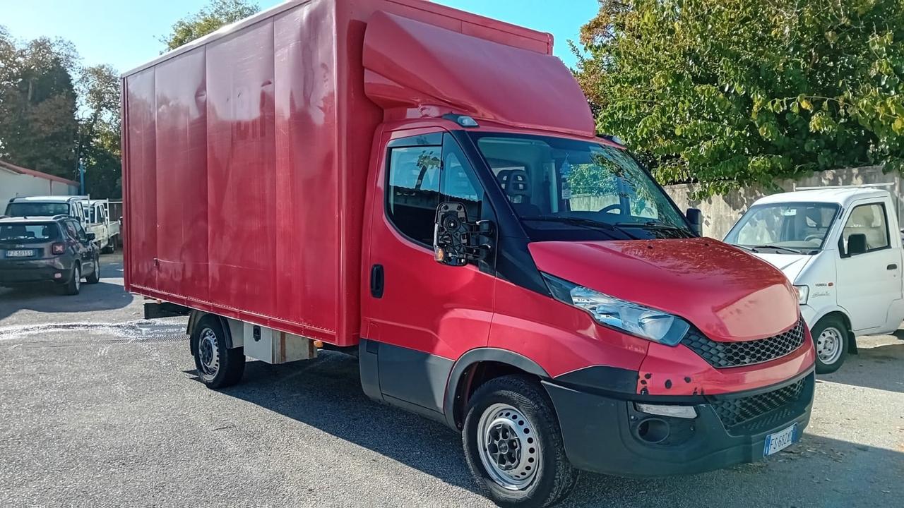 Iveco Daily Iveco Daily 35-13 -2.3 mjt-con box alluminio -11/2018