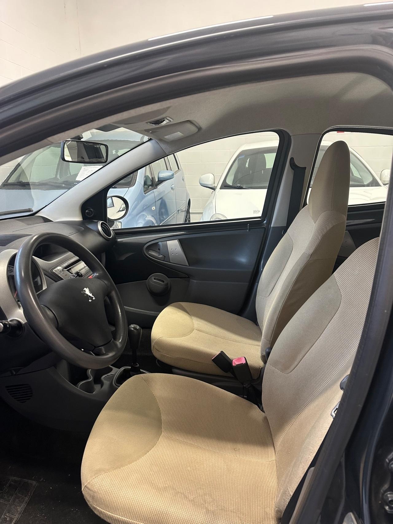 Peugeot 107 1.0 68CV 5p. Sweet Years pochissimi km