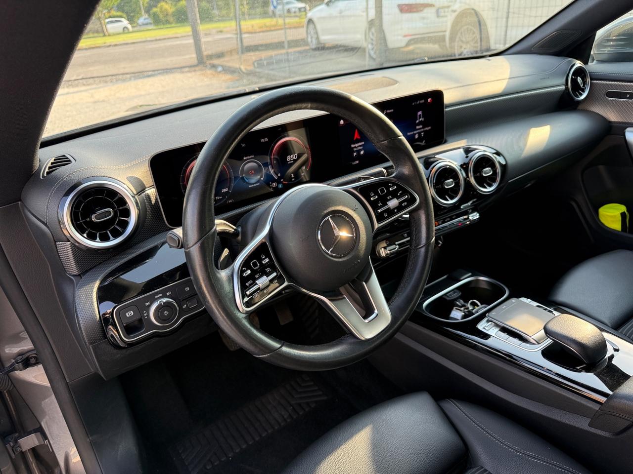 Mercedes-benz CLA 180 Coupe 180d Sport auto NAVI+LED+PELLE