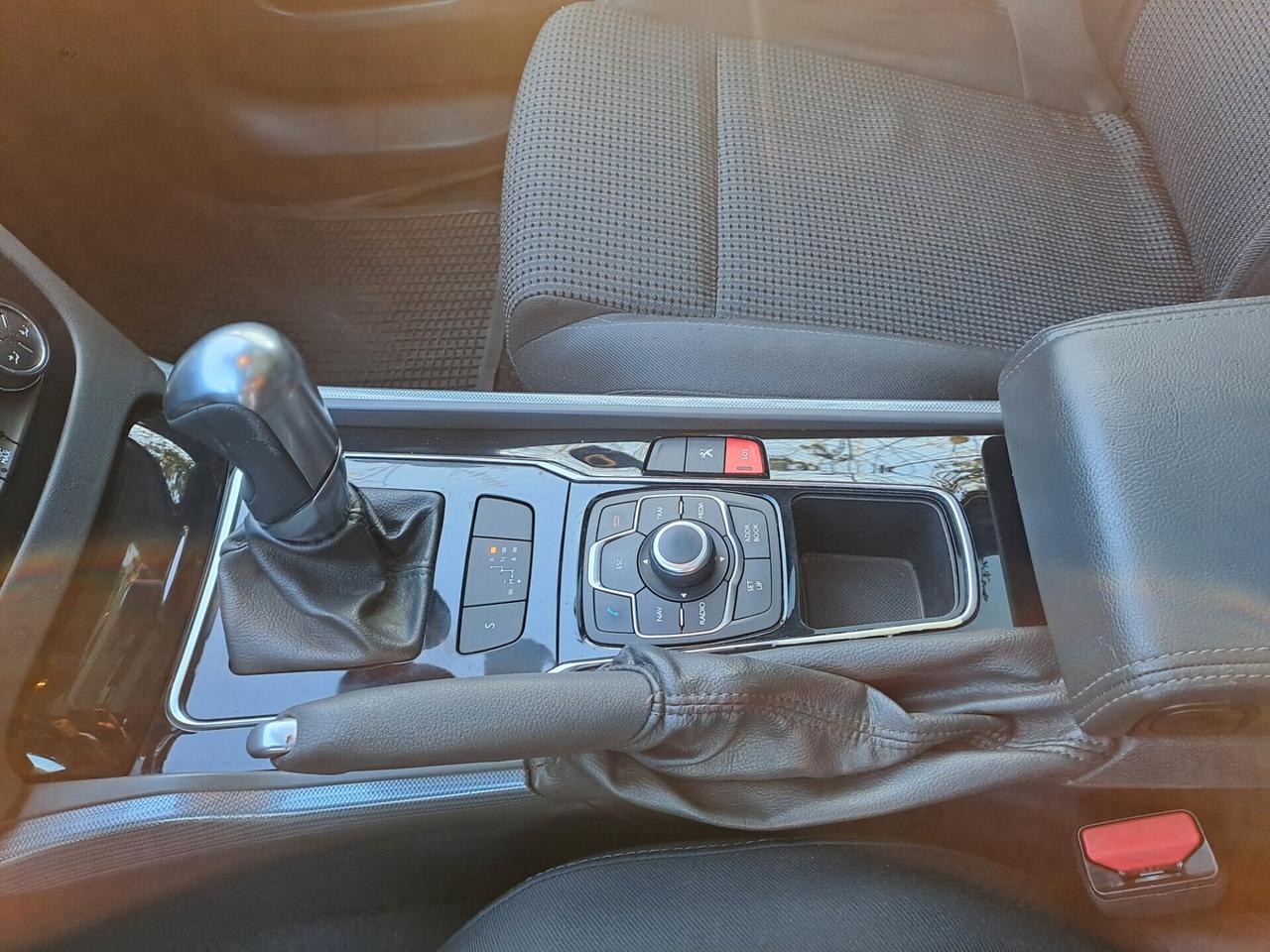 Peugeot 508 1.6 e-HDi 112CV cambio automatico e f1 S&S SW Ciel Business