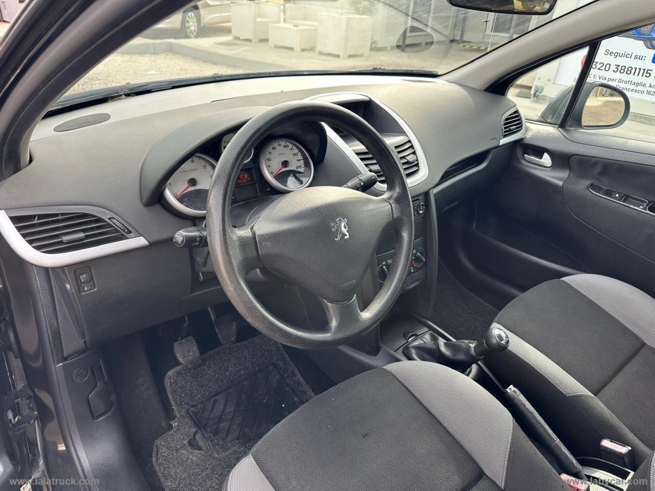 PEUGEOT 207 1.4 VTi 95 CV 5p. Energie Sport 1.4 VTi 95 CV 5p. Energie Sport