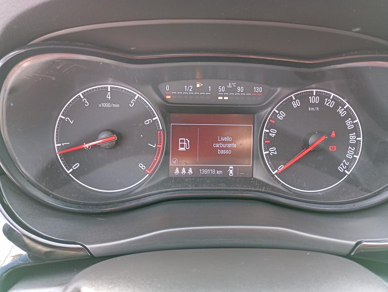 Opel Corsa 1.4 90CV GPL Tech Black Edition