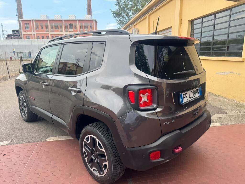 Jeep Renegade 2.0 Mjt 170CV 4WD Active Drive Low Trailhawk