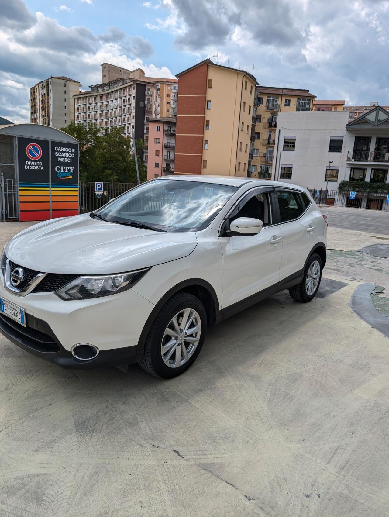 Nissan Qashqai 1.5 dCi DPF Acenta