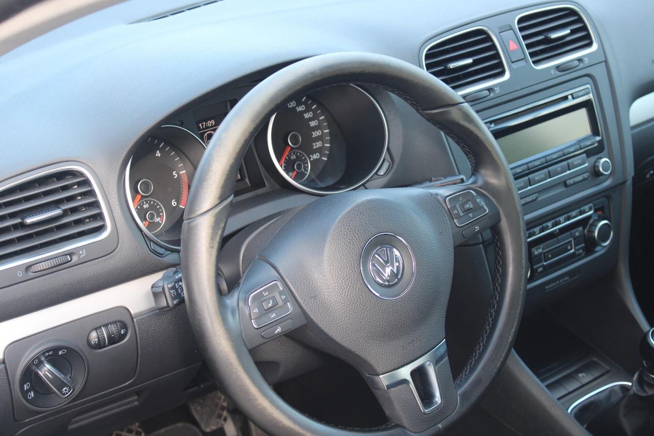 Volkswagen Golf 1.6 TDI DPF 3p. Comfortline