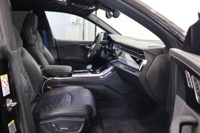 AUDI RS Q8 TFSI V8 quattro tiptronic Performance