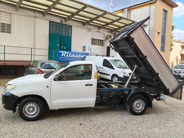 Toyota Hilux 2.5 D-4D 2WD 2p. Ribaltabile