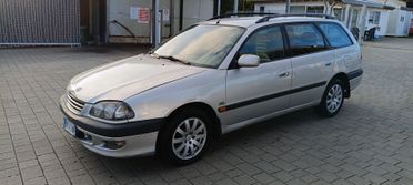 Toyota Avensis 2.0 Tdi D-4D cat Sol