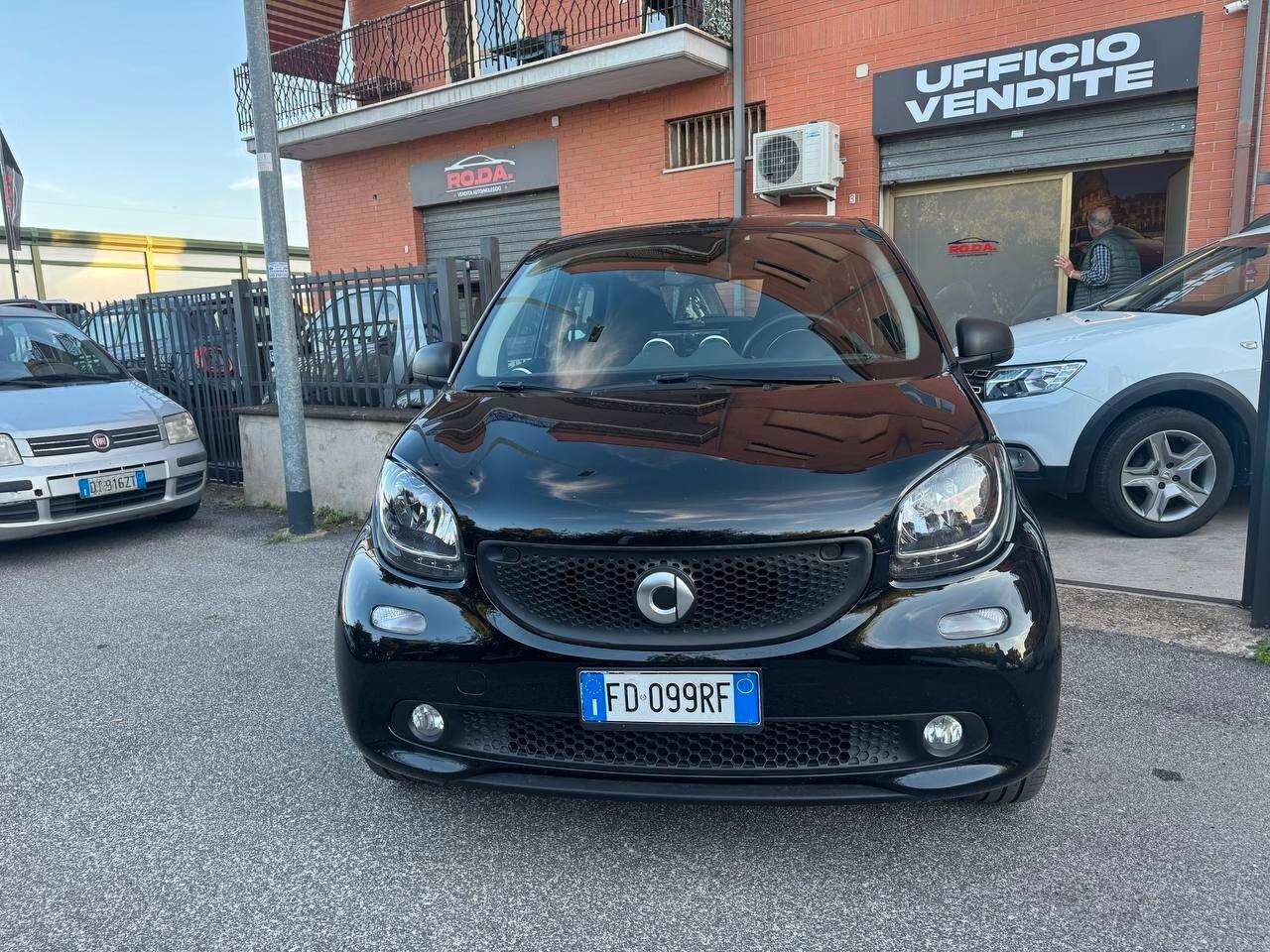 Smart ForFour 70 1.0 Youngster