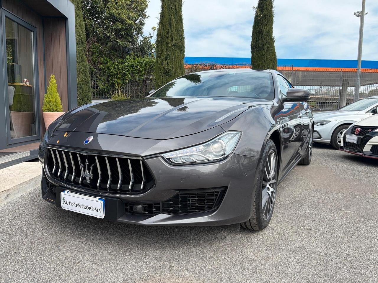 Maserati Ghibli V6 Modena
