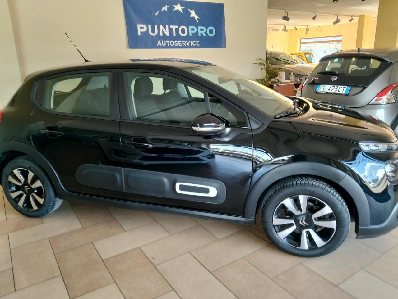 Citroen C3 PureTech 83 S&S Shine Pack