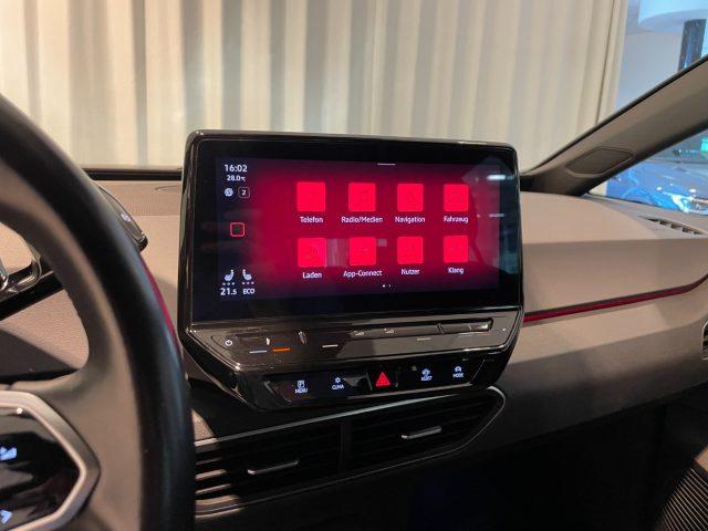 VOLKSWAGEN ID.3 Life 58 KWh LED ACC DAB+ App Connect Navi