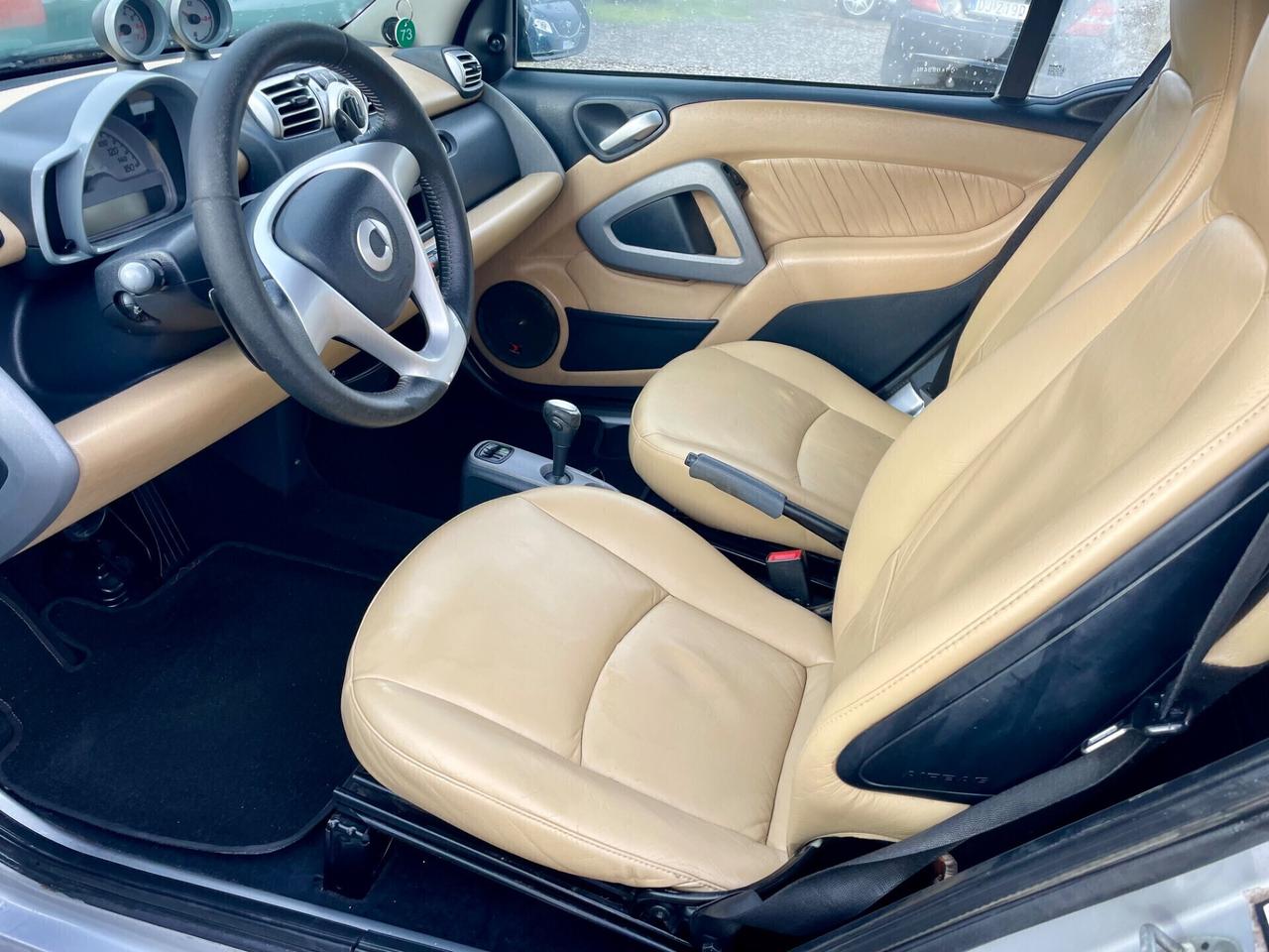 Smart ForTwo 1000 52 kW MHD cabrio pulse
