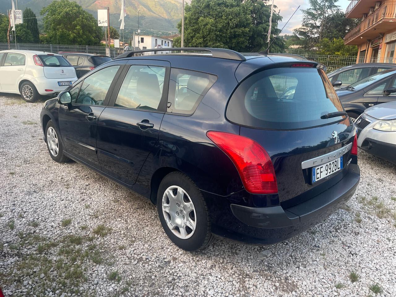 Peugeot 308 1.6 8V HDi 93CV FAMILIARE