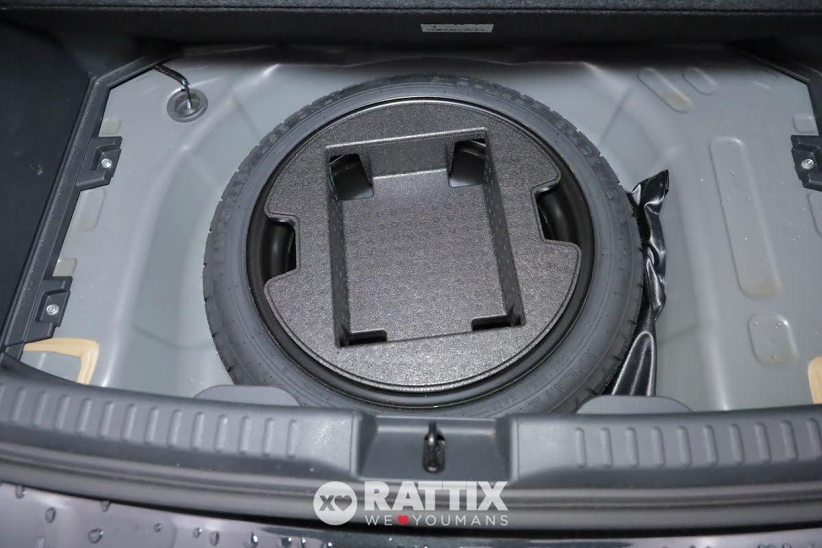 Toyota Yaris 1.5 Hybrid Business