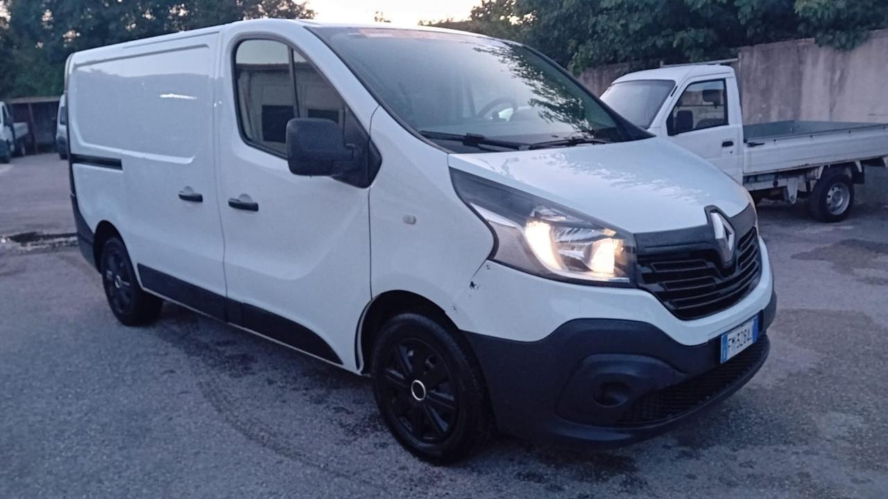 Renault trafic/cargo 1.6 dci-3P-2016