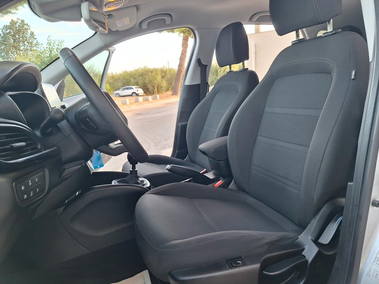 Fiat Tipo 1.6 MJT 130 CV SW LOUNGE NAVI LED