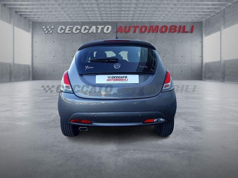 Lancia Ypsilon Ypsilon 1.0 firefly hybrid Gold s&s 70cv