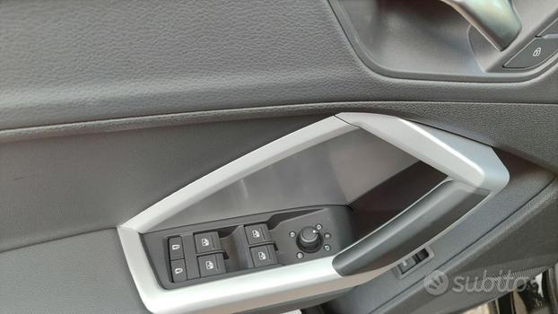 AUDI Q3 SPB SPORTBACK 35 TDI S tronic Sport "VIR