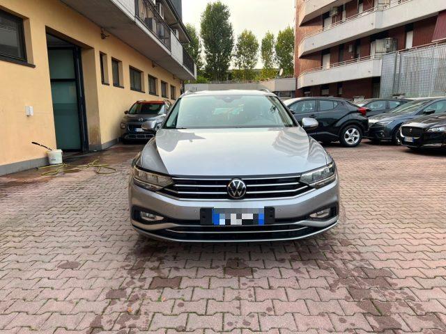 VOLKSWAGEN Passat Variant 2.0 TDI SCR 122 CV EVO DSG Business