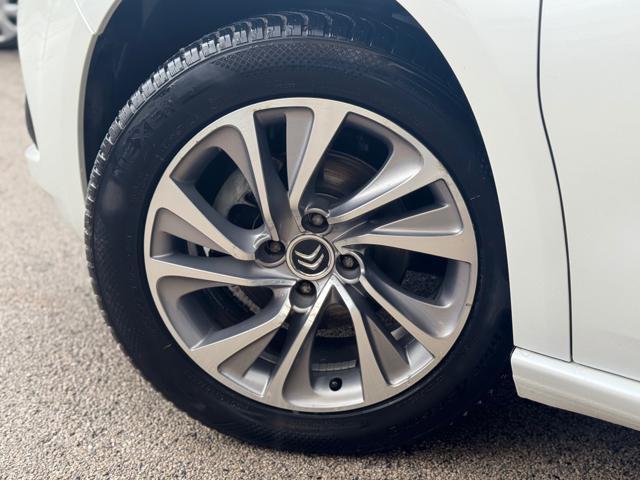 DS AUTOMOBILES DS 4 1.6 VTi 120 So Chic