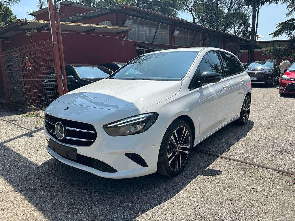 Mercedes-Benz B 200 d Sport auto NAVI KAMERA LED GARA 24 MESI