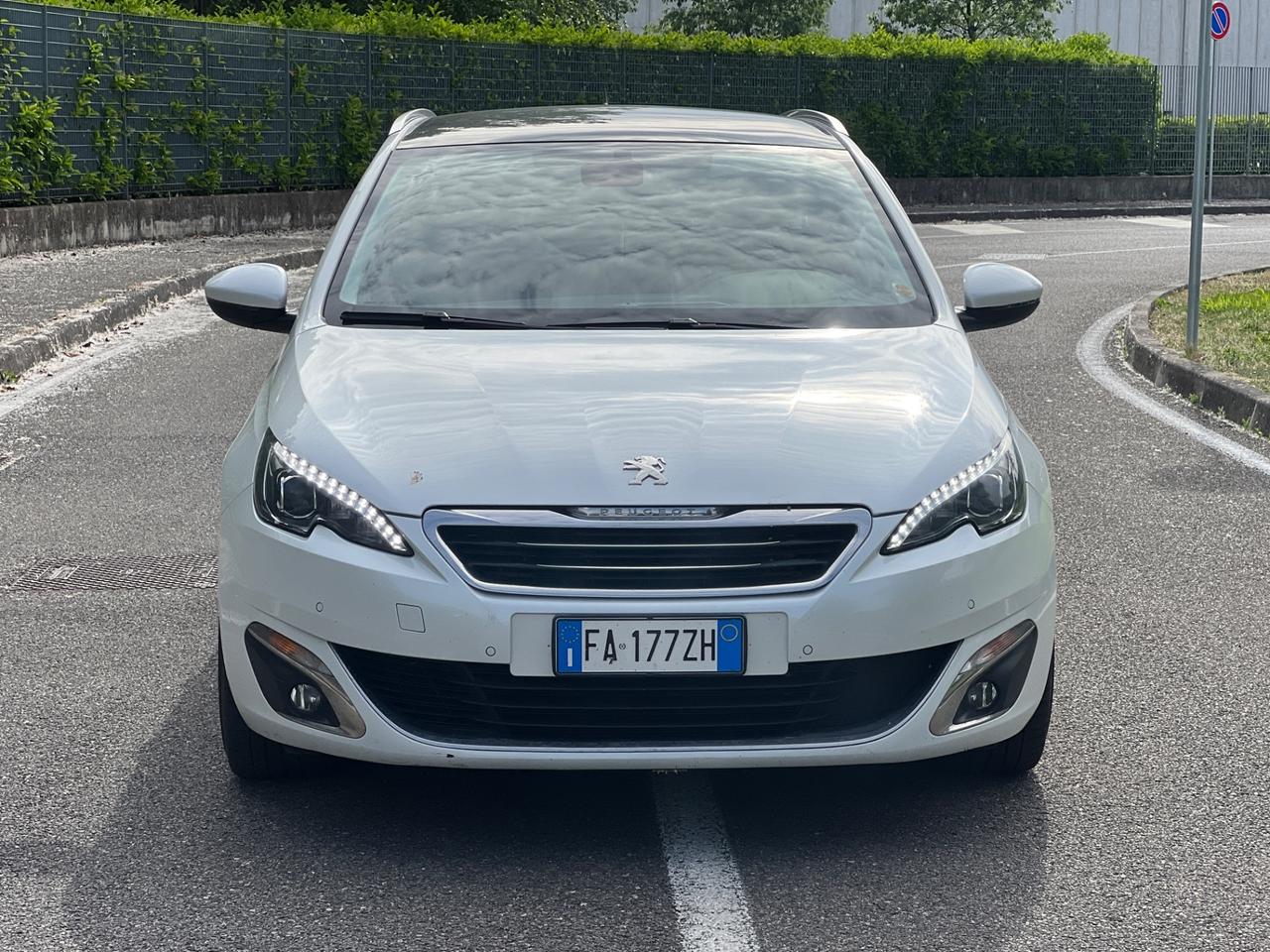 Peugeot 308 BlueHDi 120 S&S EAT6 SW GT Line