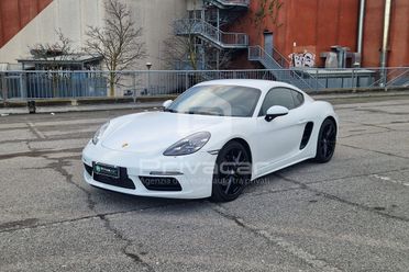 PORSCHE 718 Cayman 2.0