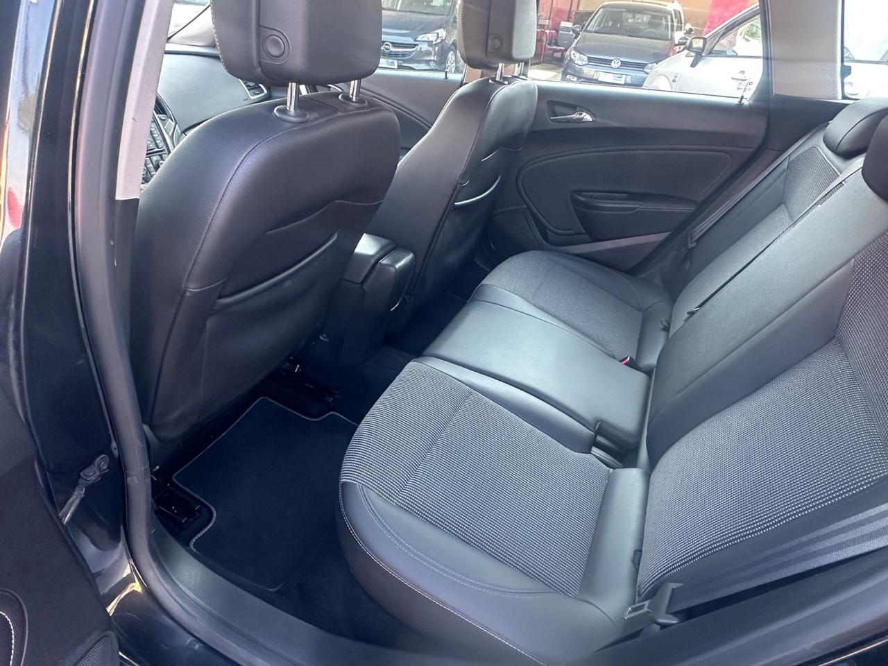 Opel Astra 1.7 CDTI 130CV Sports Tourer Cosmo