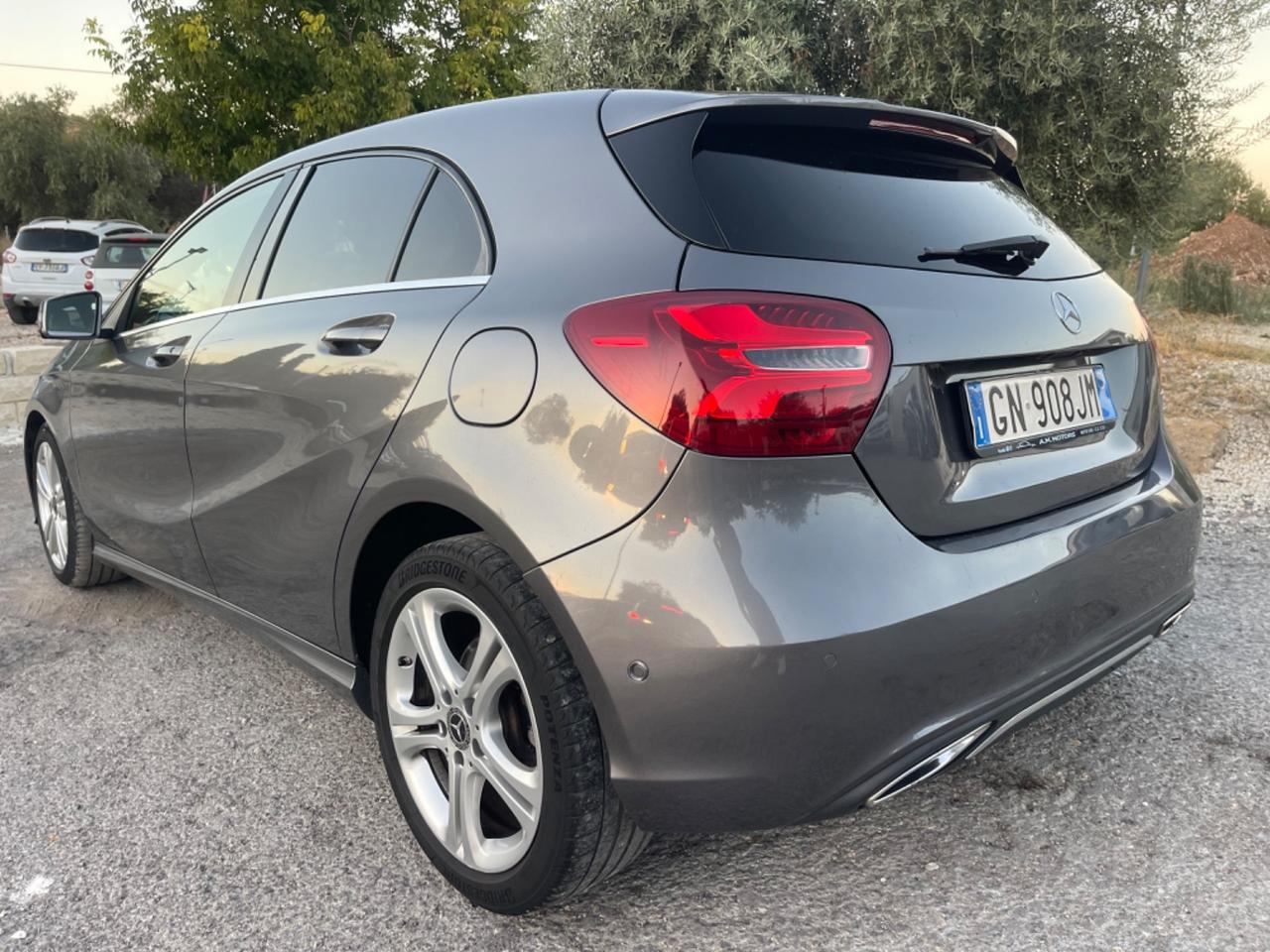 Mercedes-benz A 200 d Premium
