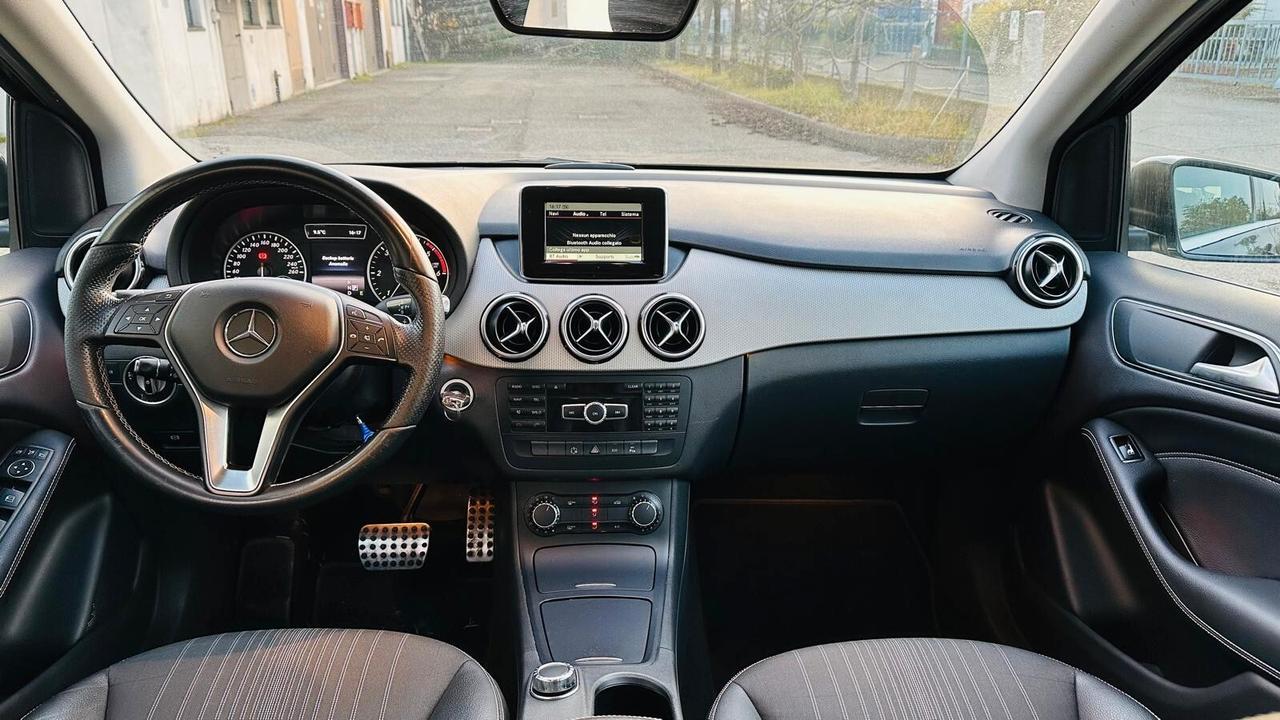 Mercedes-benz B 200 CDI Automatic Premium