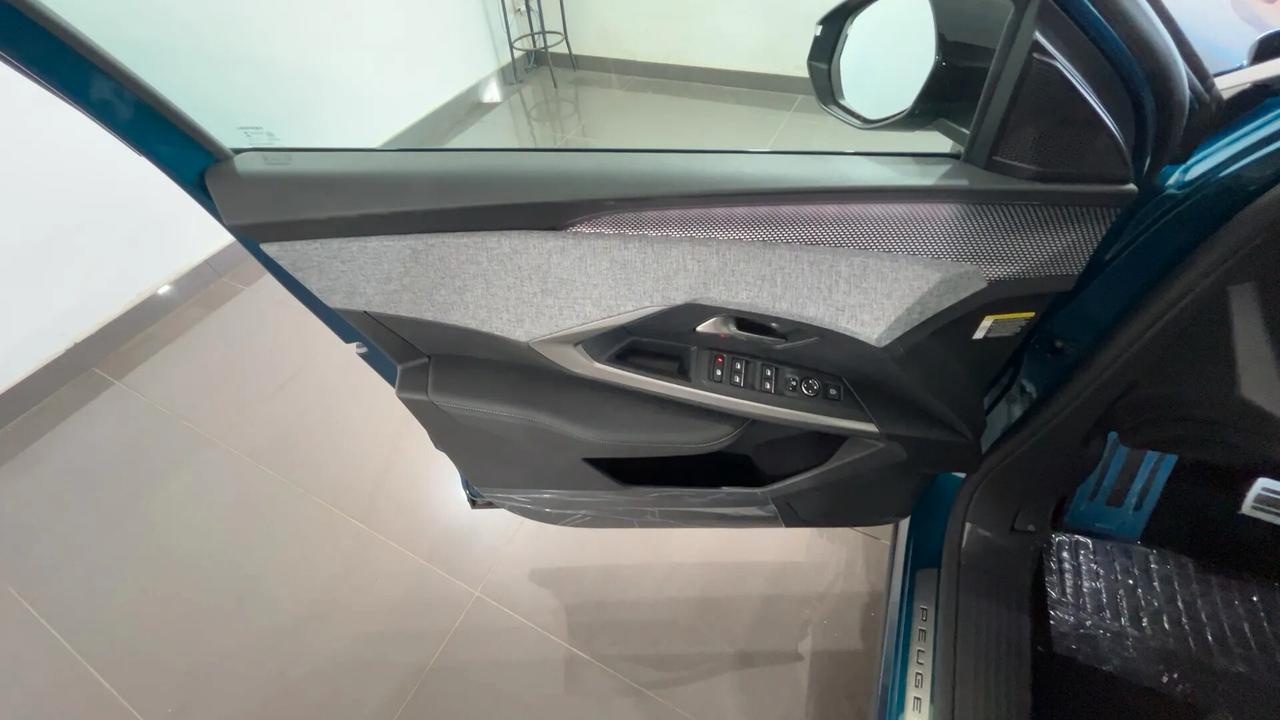 Peugeot 3008 Hybrid 145 e-DCS6 GT