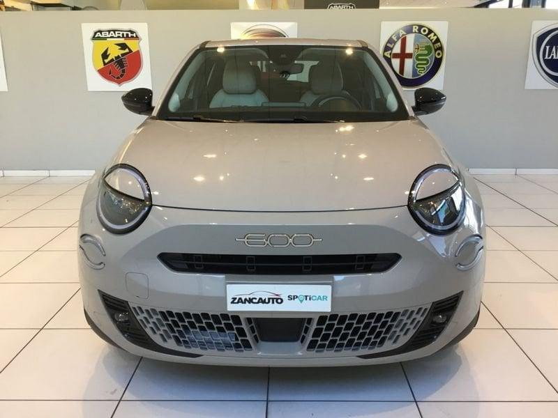 FIAT 600 600 Hybrid 145 CV DCT MHEV Icon MY24