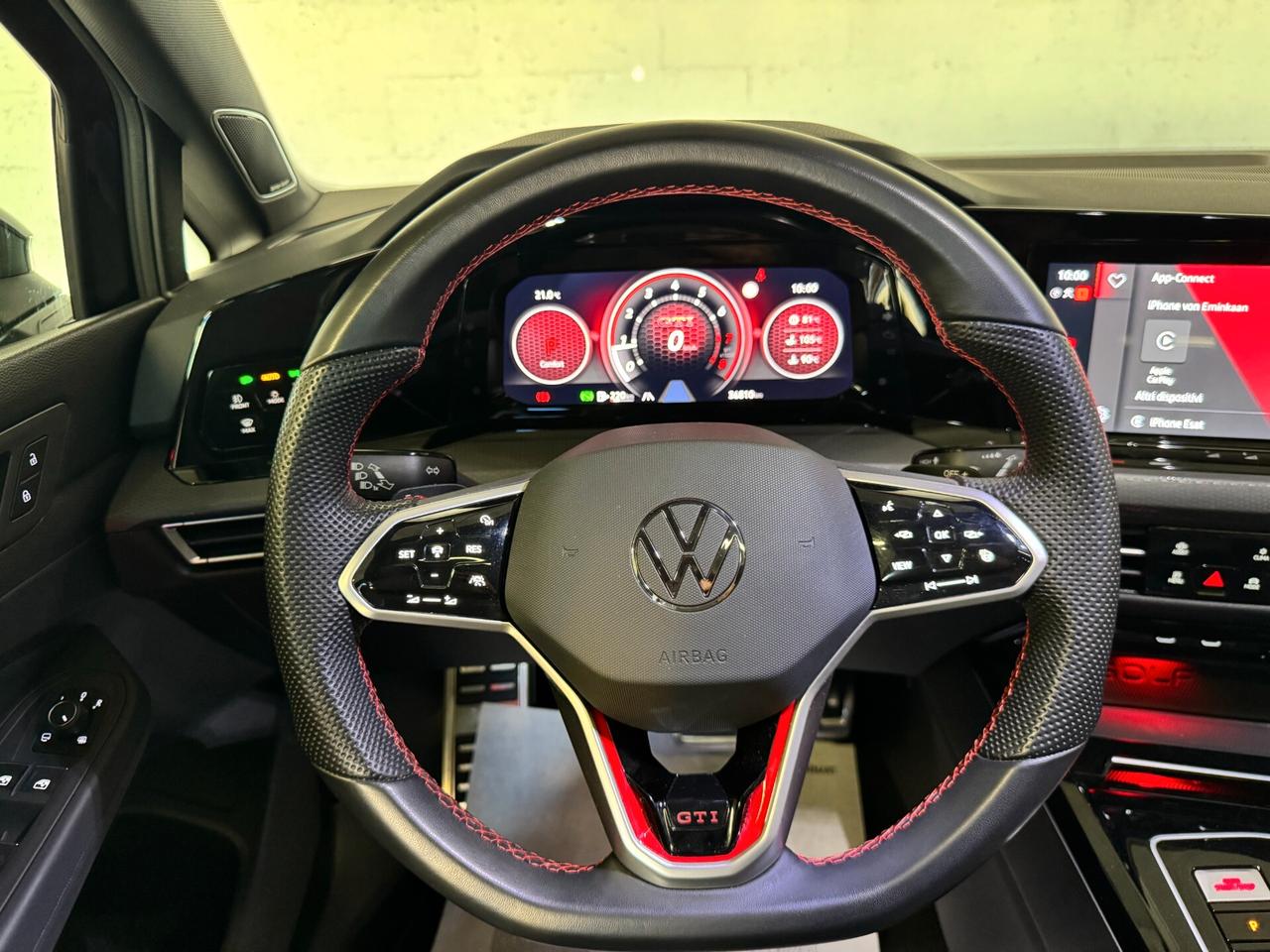 Volkswagen Golf GTI 2.0 TSI