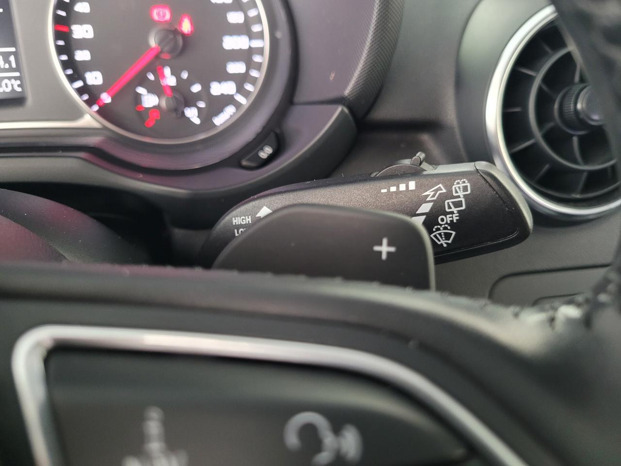 Audi A1 SPB SPORTBACK 1.6 TDI S TRONIC BLUETOOTH LED
