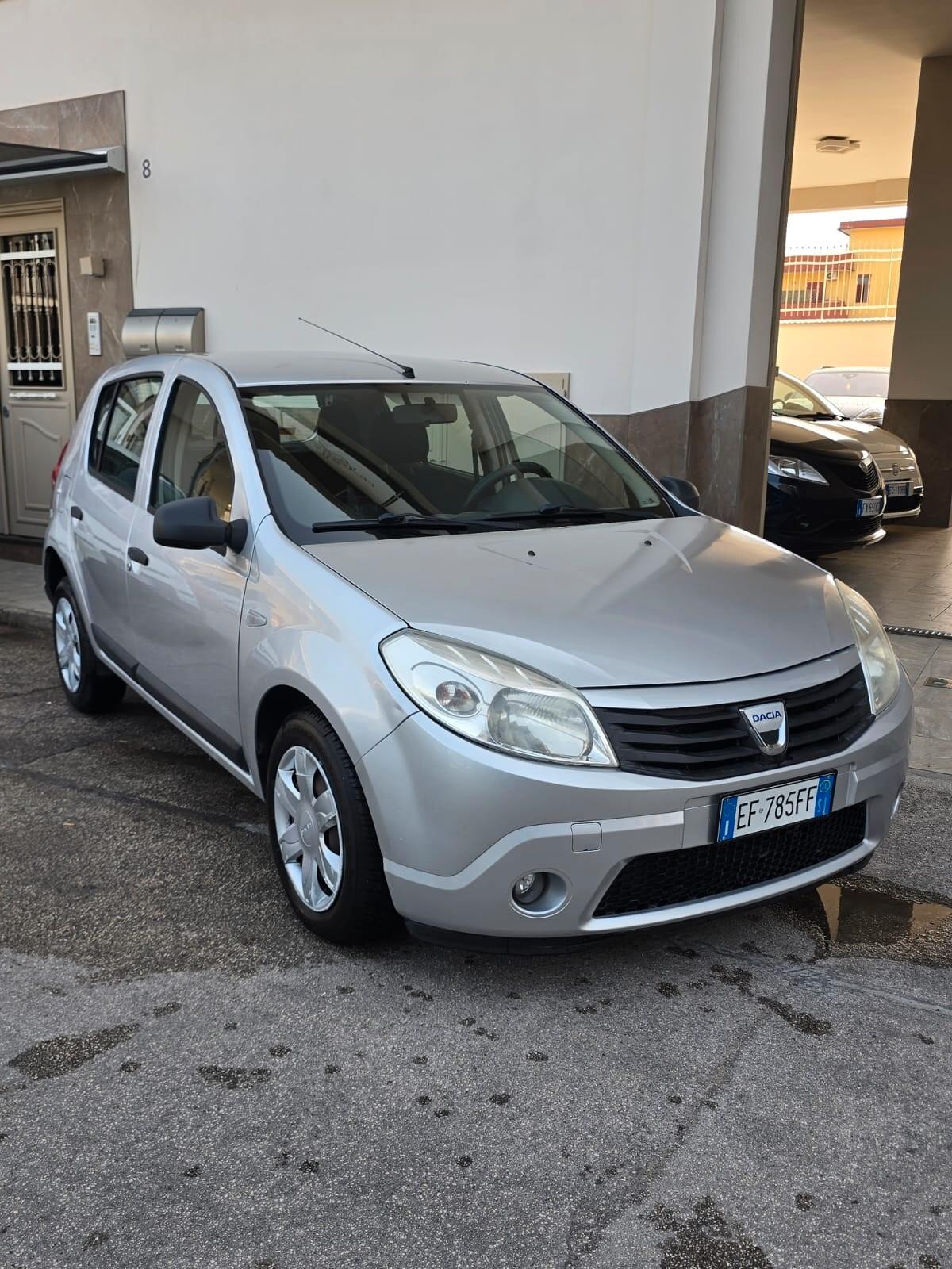Dacia Sandero 1.4 GPL Lauréate