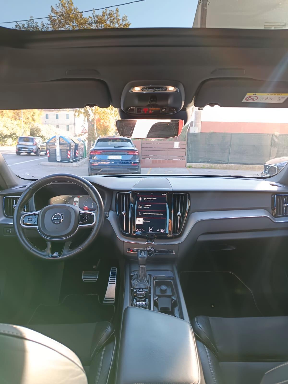 Volvo XC 60 D4 AWD Geartronic R-design
