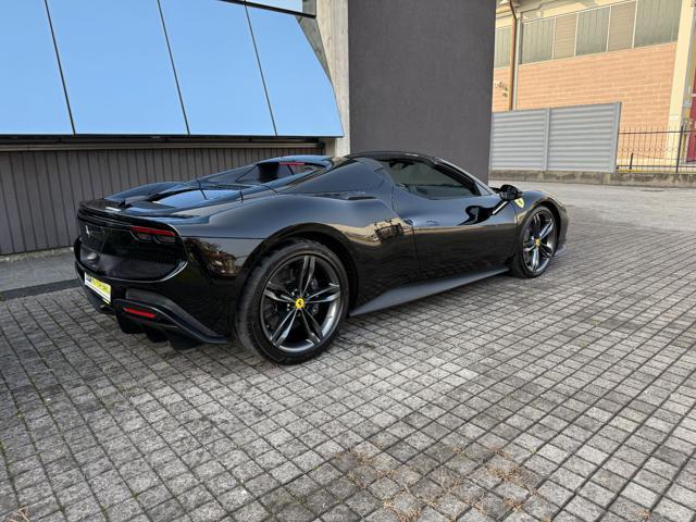 FERRARI 296 GTS * LIFT * PPF * DISPLAY * LED * CARPLAY * HUD *