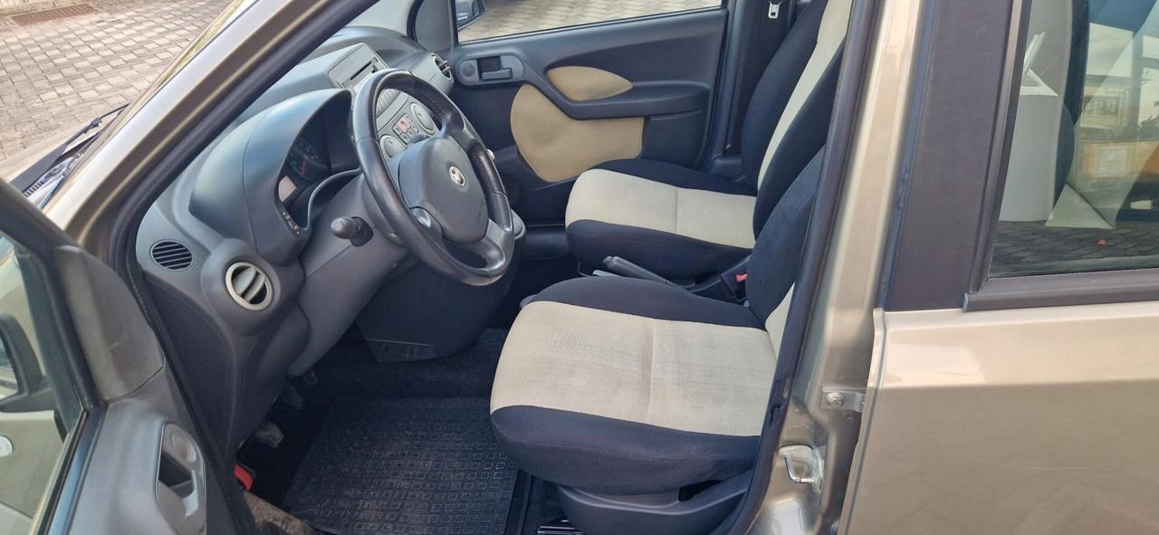 Fiat Panda 1.3 MJT 16V 4x4 Cross