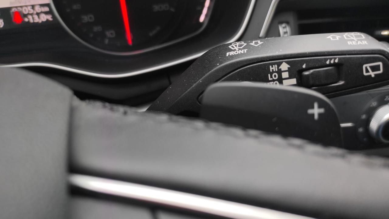 Audi A4 Avant 30 TDI/136 CV S tronic Business