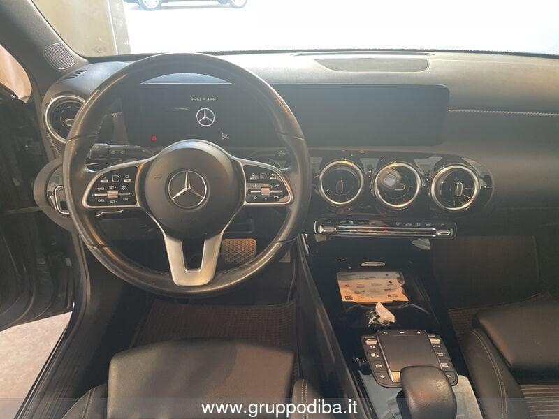 Mercedes-Benz Classe A - W177 2018 Diesel A 180 d Sport auto