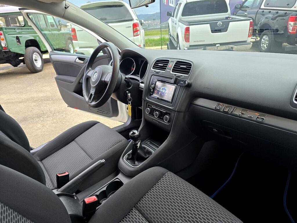 Volkswagen Golf 1.6 TDI 105CV COMFORTLINE
