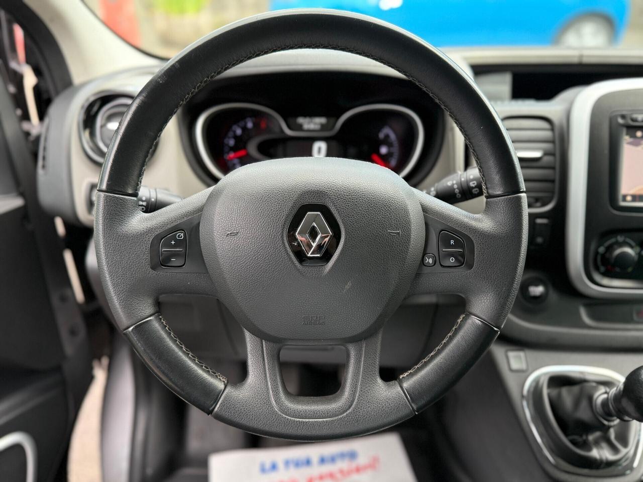 Renault Trafic T27 1.6 dCi 125CV 9 POSTI