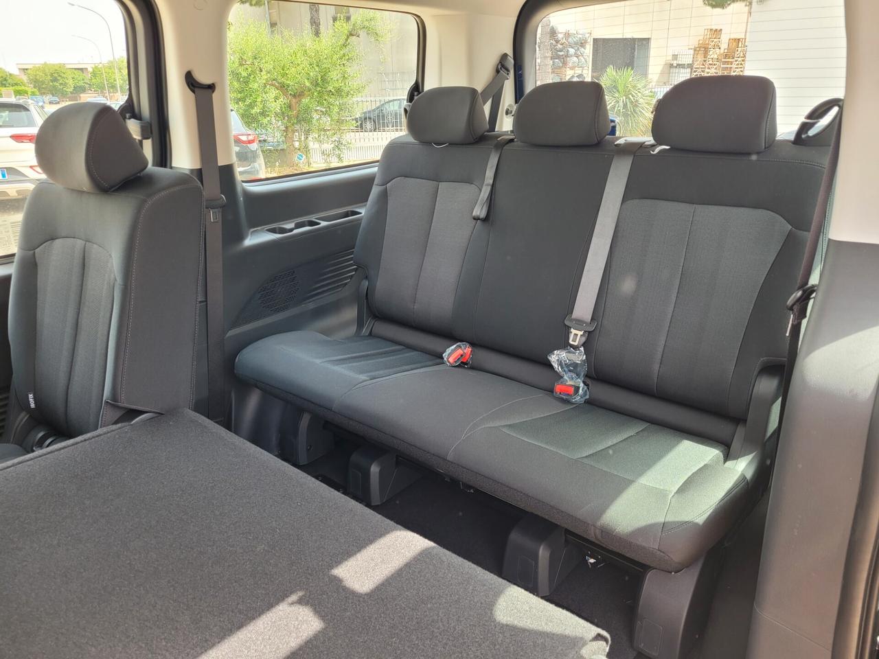 Hyundai Staria 2.2 AT 9 posti 4X4