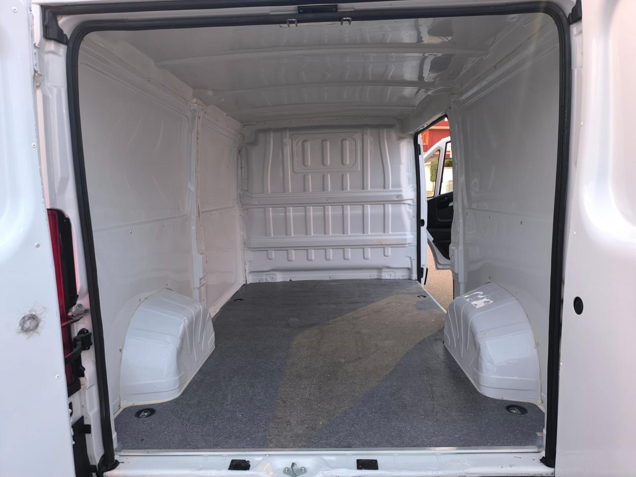 FIAT DUCATO 30 35 CGN METANO KM 11.500 NUOVO