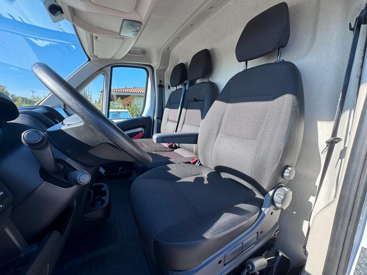 Peugeot Boxer 330 2.2 BlueHDi 140 S&S PC-TN Furgone L3 H2 PARI AL NUOVO