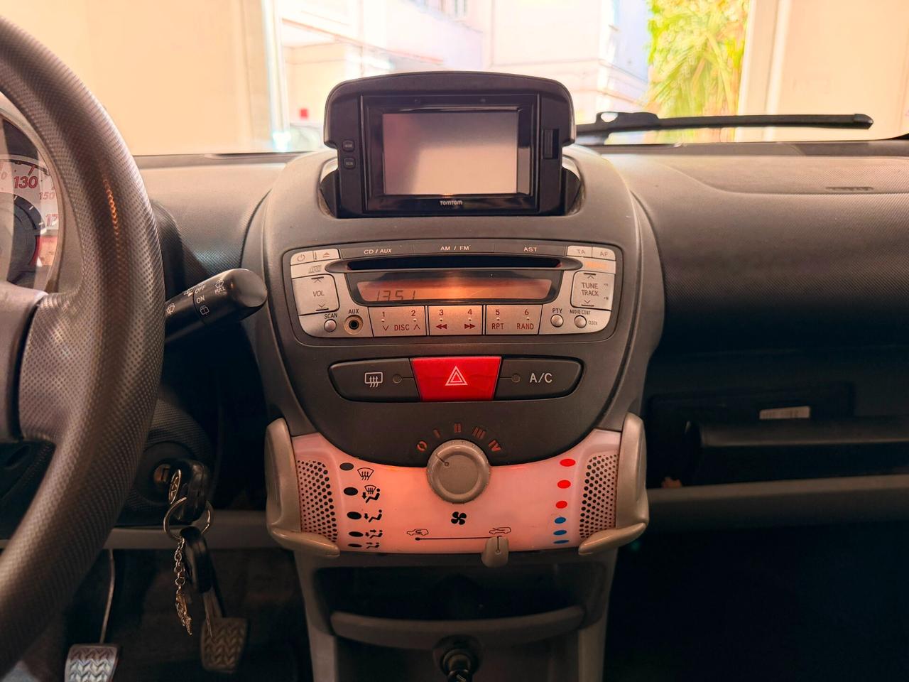 Toyota Aygo 1.0 12V VVT-i 5 porte Sol Connect