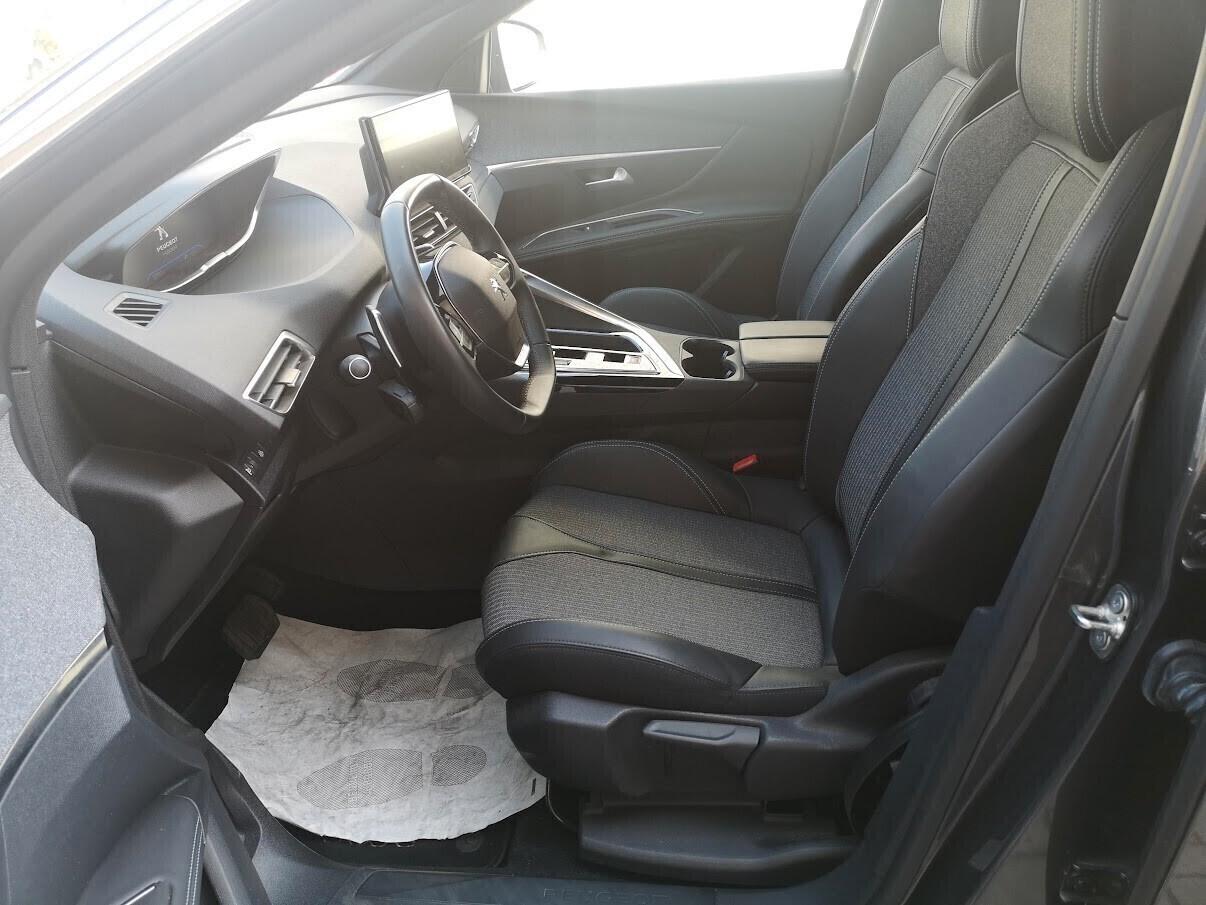 Peugeot 3008 BlueHDi 130 S&S EAT8 Allure Pack KM 50.008 !!!
