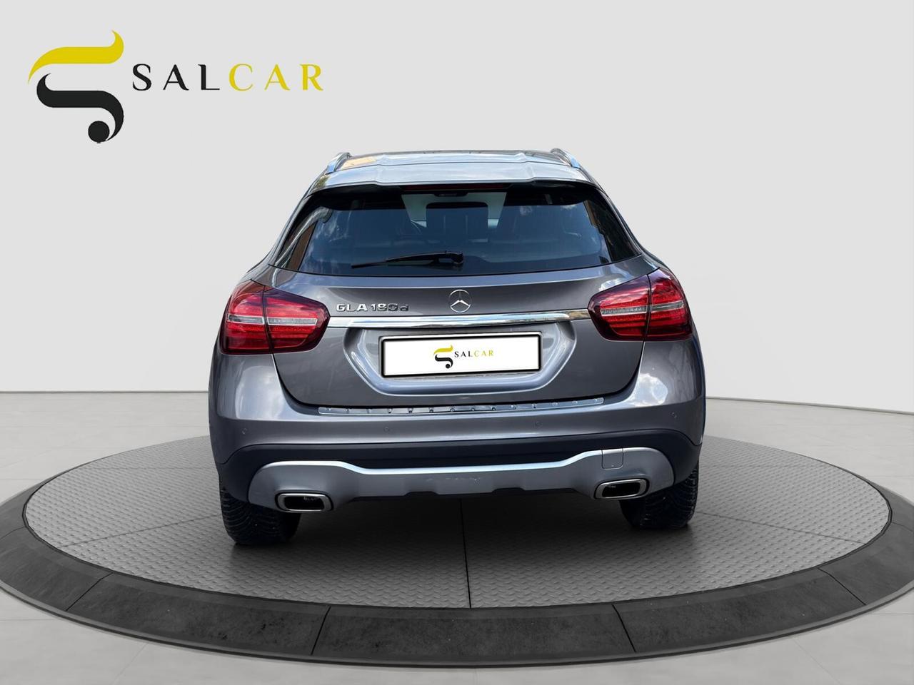 Mercedes-benz GLA 180 d 1.5 109cv Sport automatica 2017